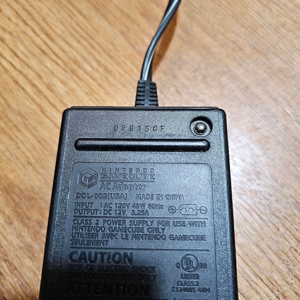 Nintendo Gamecube AC Adapter Power Supply Genuine Brand Made In Japan Excellent - Picture 4 of 11